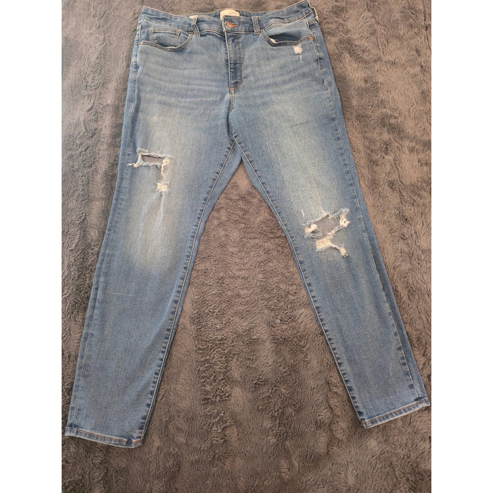 Universal Thread Womens High Rise Skinny Distressed Jeans Light Wash Blue 14/32R